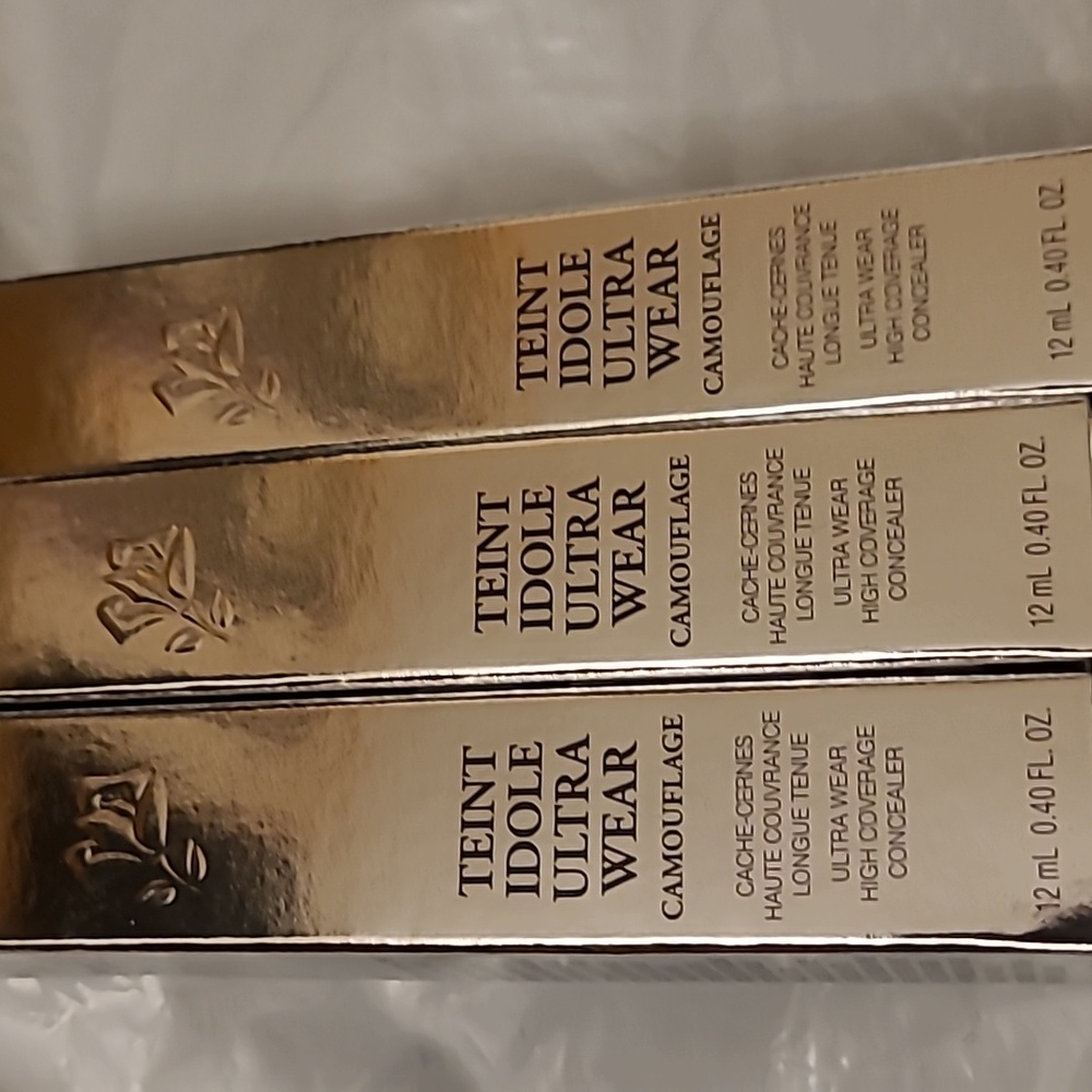 High coverage concealer - Picture 2 of 3